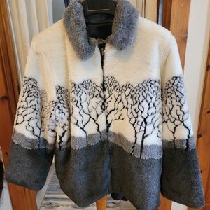 Teddy Jacket- White, Grey, And Tree Silhouette, NOT FUR REAL, WOMEN'S S